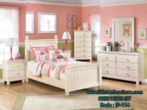 Tempat Tidur Minimalis Modern Murah