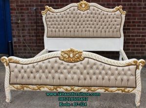 Tempat Tidur Mewah Ukir Modern