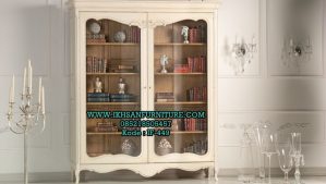 Lemari Hias Kaca 2 Pintu Minimalis Ivory
