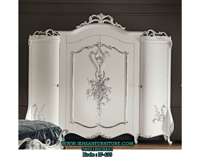 Lemari Pakaian Pengantin Mewah Elegan