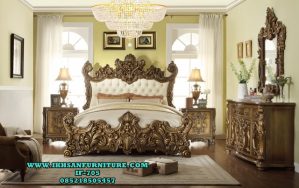 Set Tempat Tidur Ukir Mewah Anggola