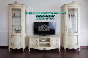 Bufet Tv Lemari Hias Kaca Eropa Style